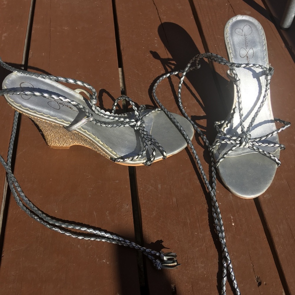 ✨SUPER-SALE✨JESSICA SIMPSON Tie up wedge sandals